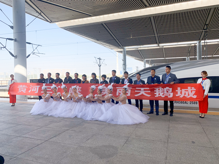 1572428390267788.png 三門(mén)峽動(dòng)車3.png